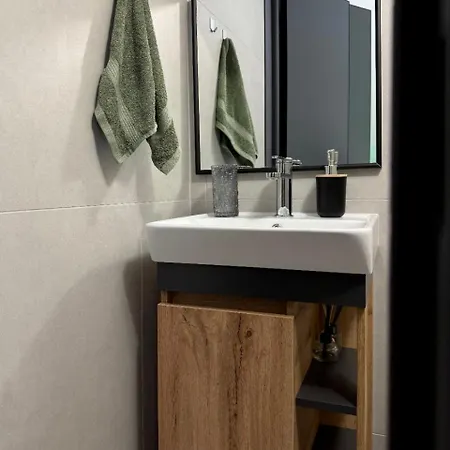 Savanna Mountain Forest * Yablunytsya