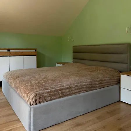 Holiday park Savanna Mountain Forest Yablunytsya