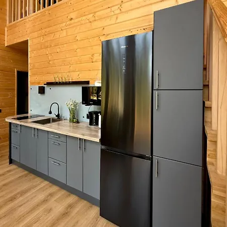 Savanna Mountain Forest * Yablunytsya