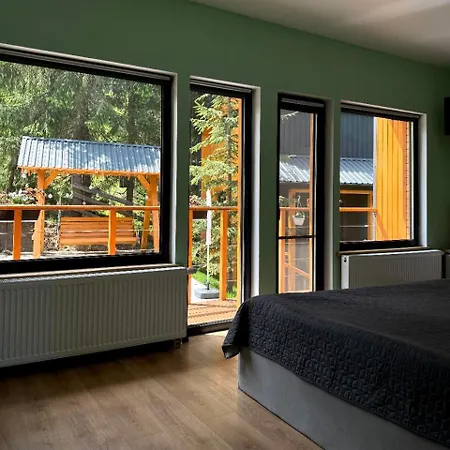 Holiday park Savanna Mountain Forest Yablunytsya